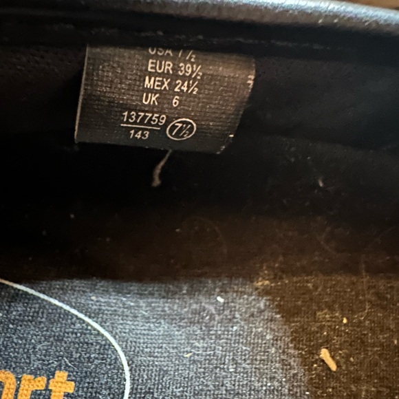 2 pairs Safe t step shoes in a clog, womens size 7 brown and size 7 1/2 black - Picture 8 of 8